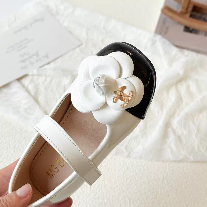 Chanel Kids Black White Leather Flat