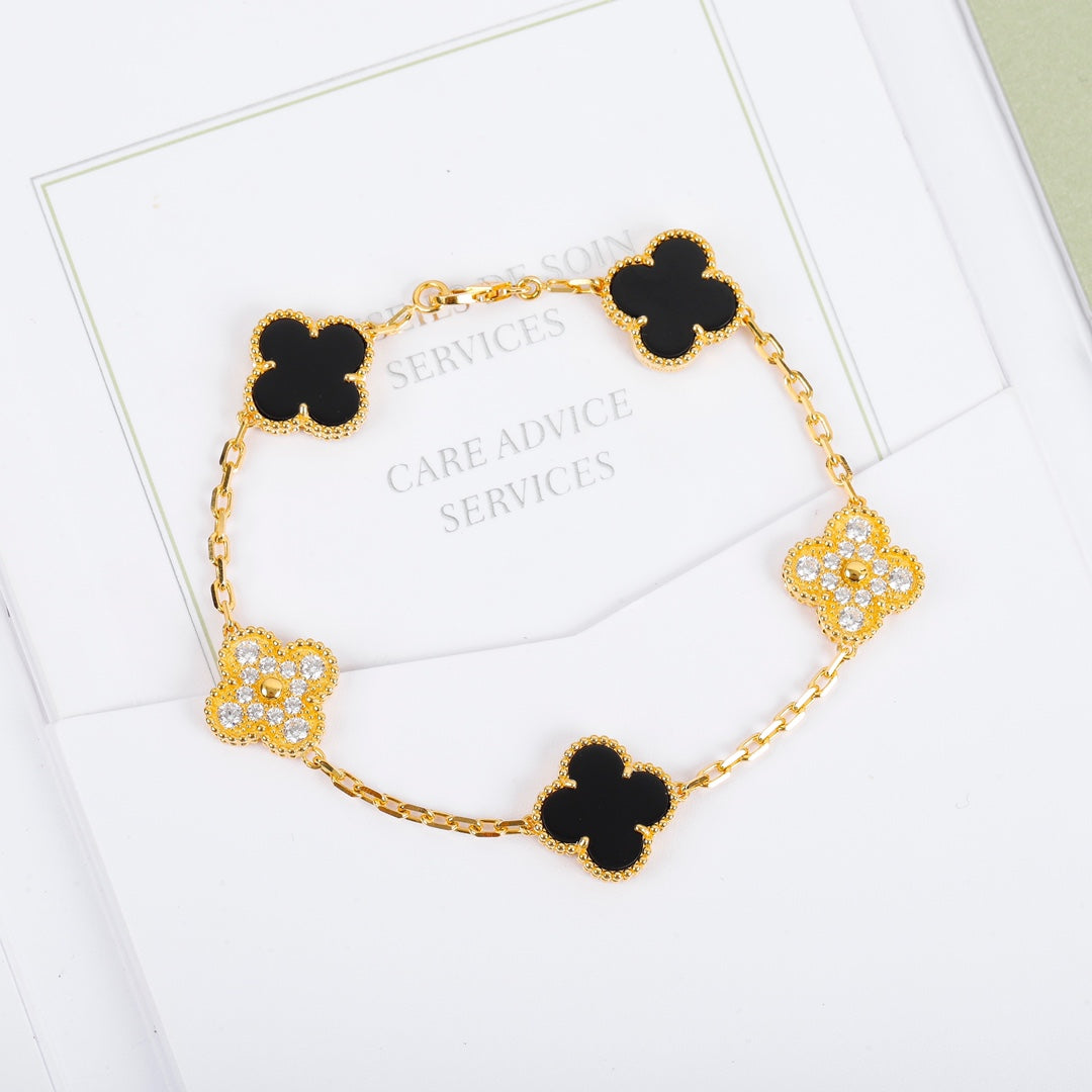 VCA Diamond Clover Bracelet