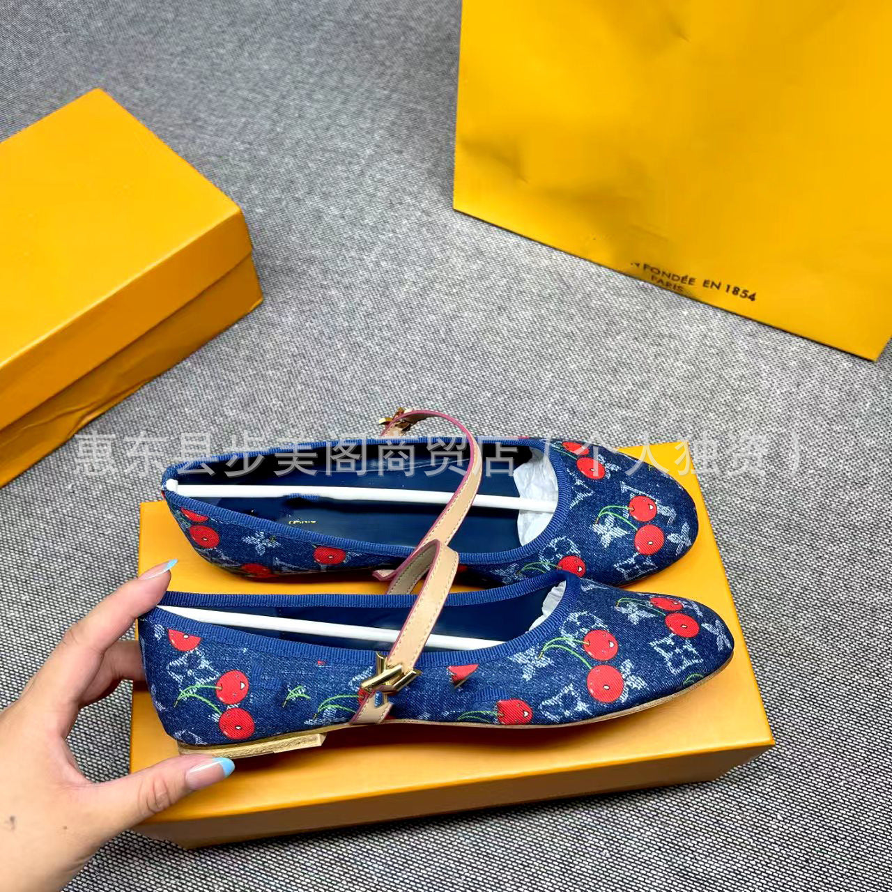 Gucci LV Flat