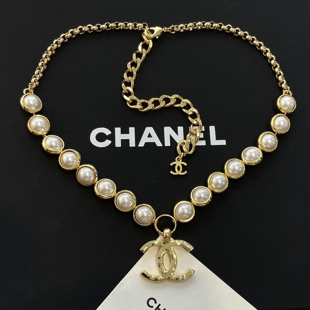 Chanel Gold Pearl Necklace