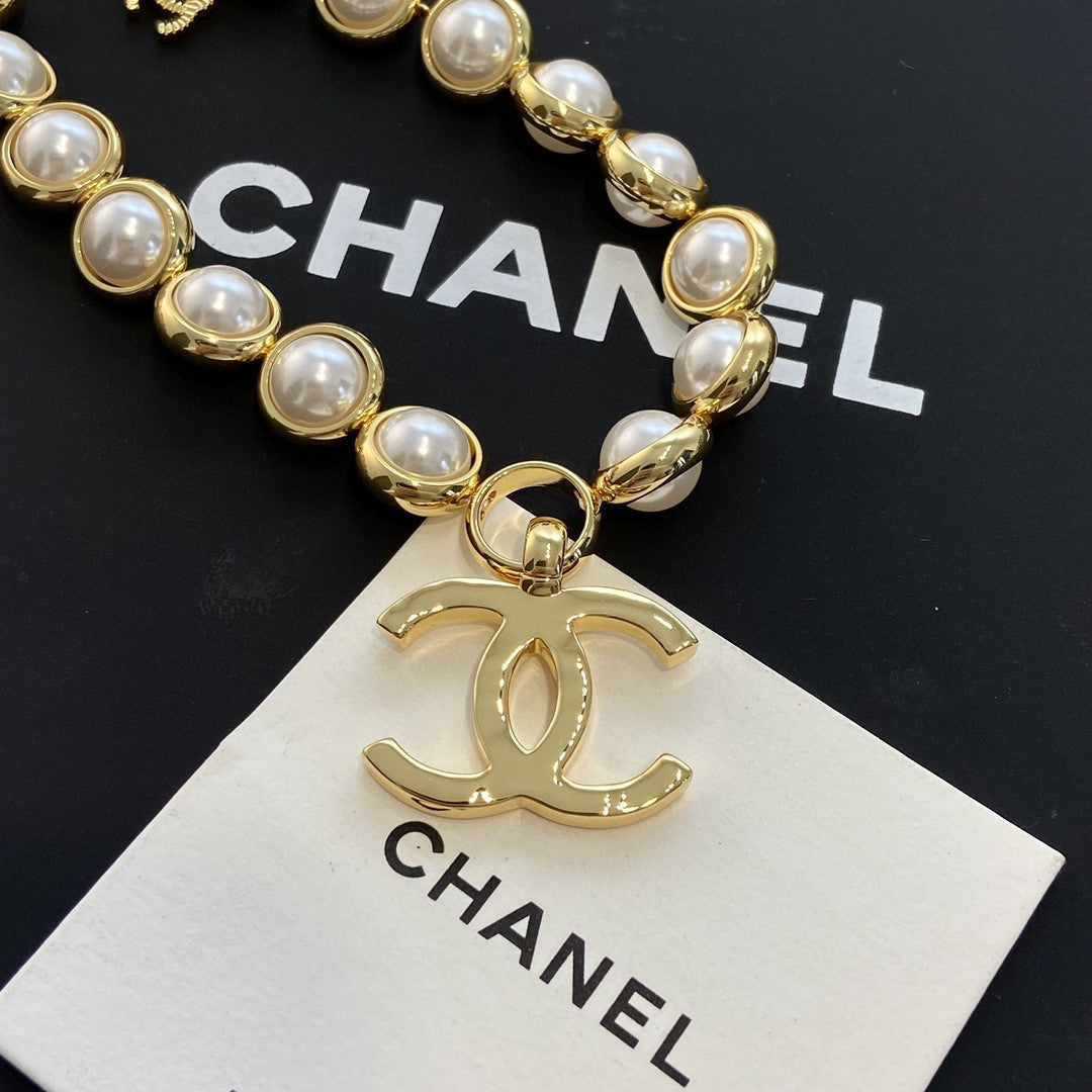 Chanel Gold Pearl Necklace