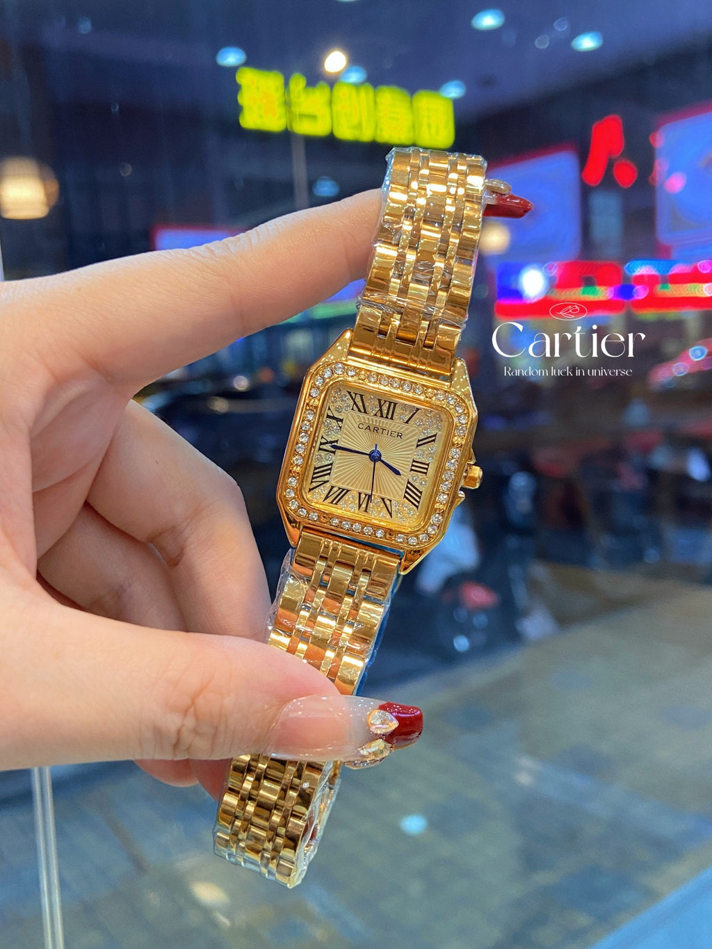 Lux Cartier Panter Gold Watch
