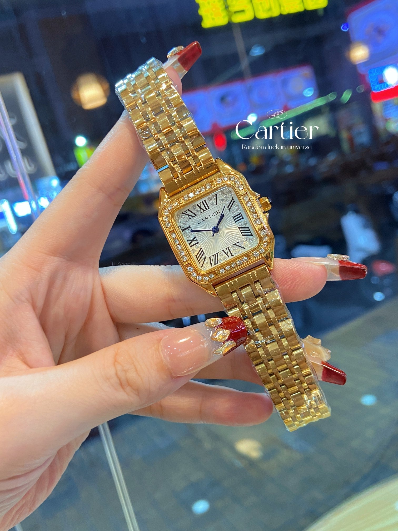 Lux Cartier Panter Gold Watch