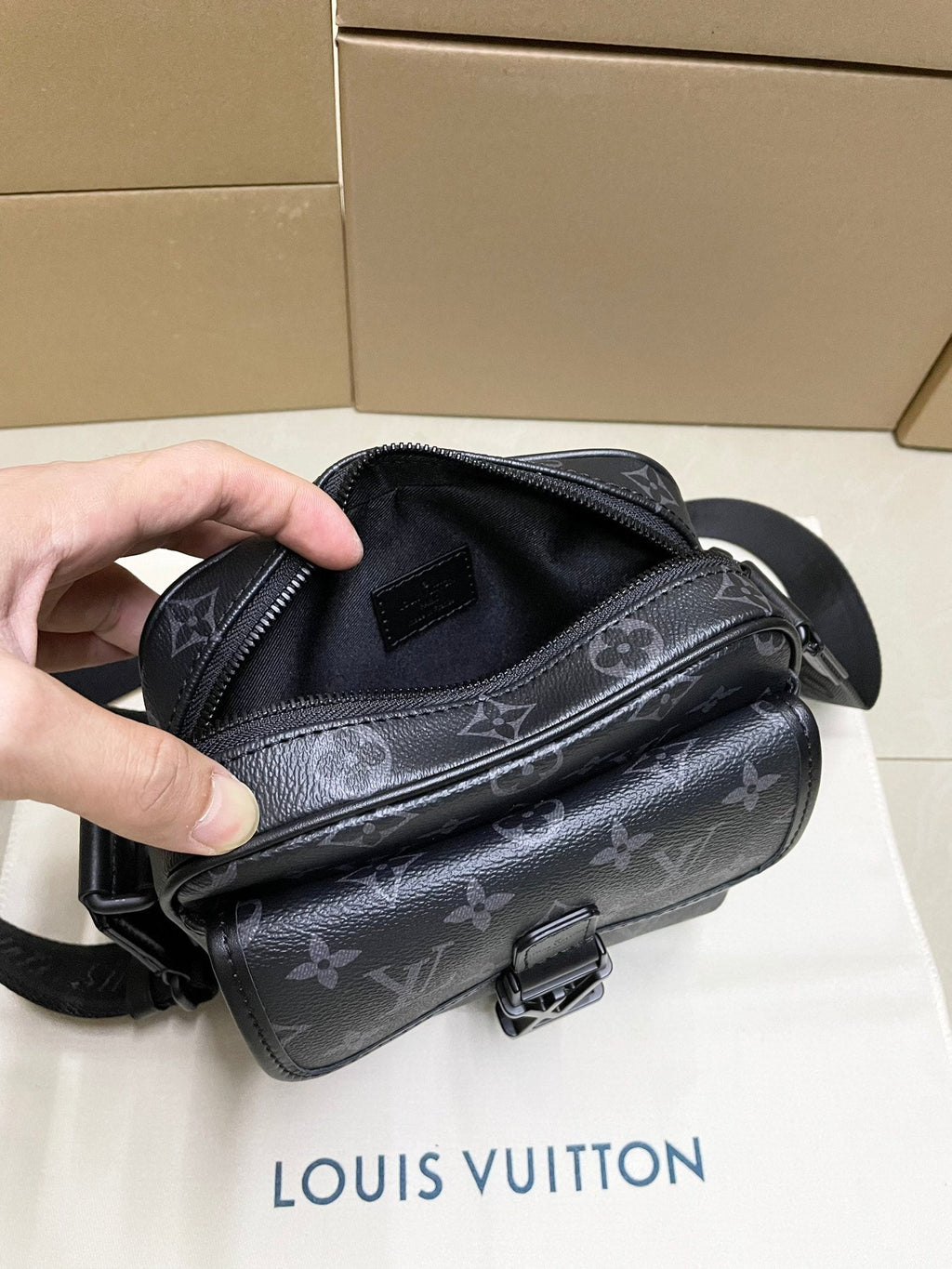 Gucci LV GETAWAY